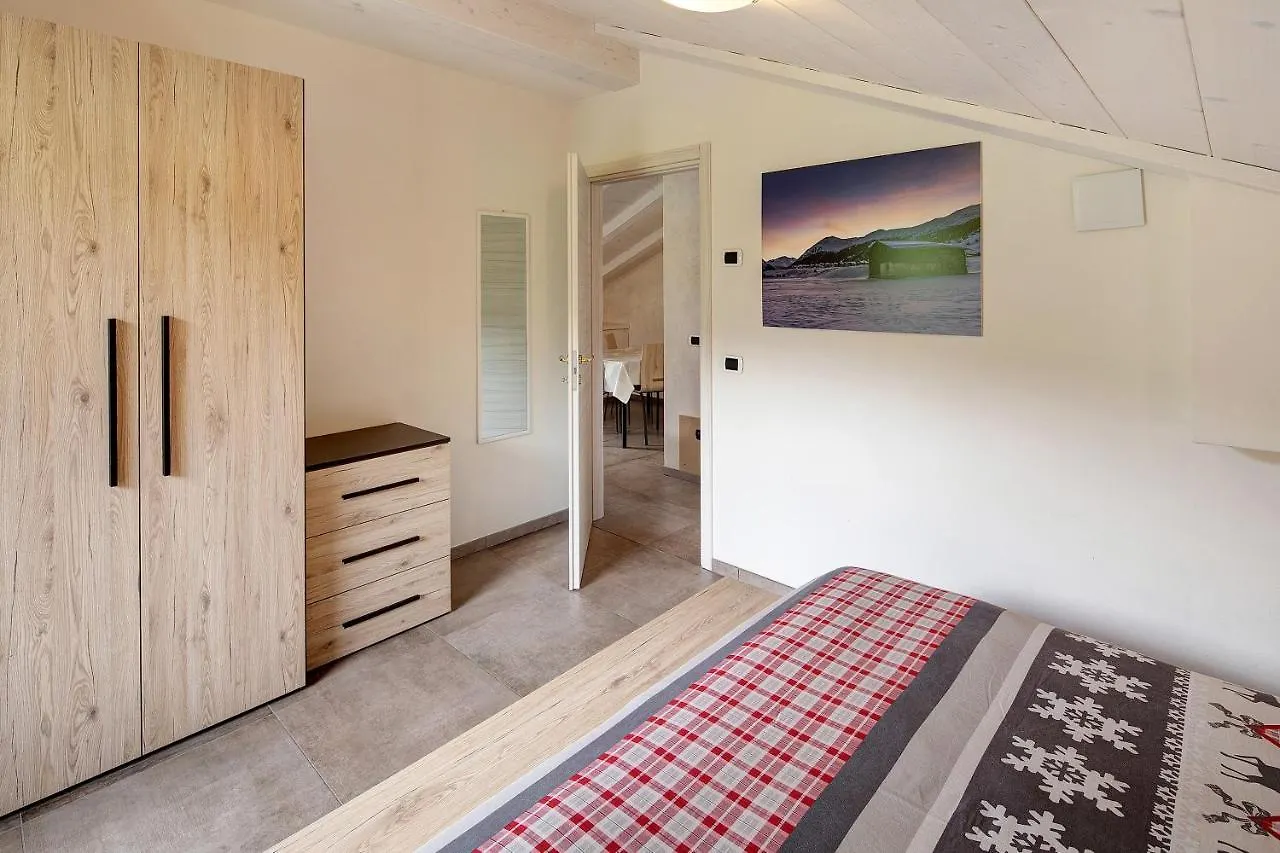 Apartment Appartamenti Arcobaleno Bianco Livigno Italy